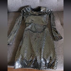 Elegant Black and Gold Long Sleeve Dress